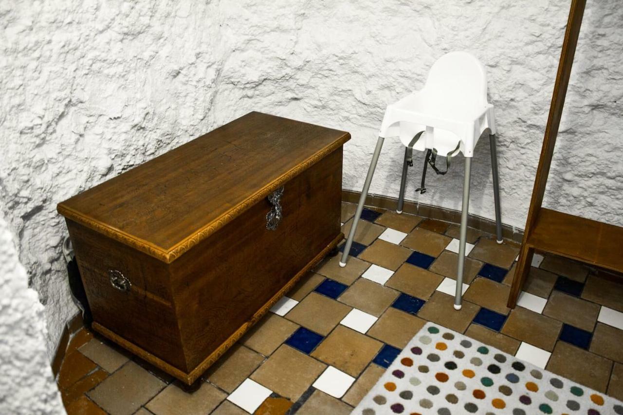 Cueva De Lindaraja Villa Granada Eksteriør billede